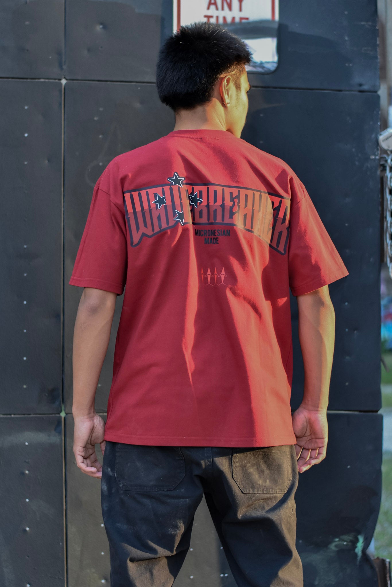 (CLEARANCE) WaveBreaker Maroon 4 Star Tee